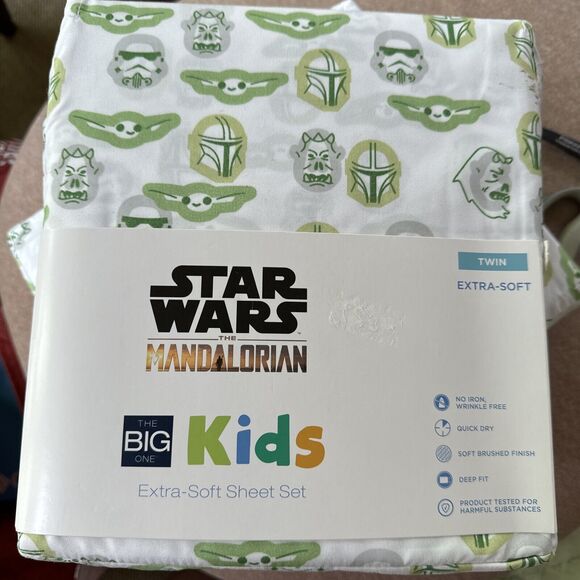 Star Wars Mandalorian Twin Sheet Sets Flat Fitted Pillowcase The Big One Green - Picture 1 of 8